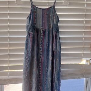 Girls dress size 10 color blue white purple